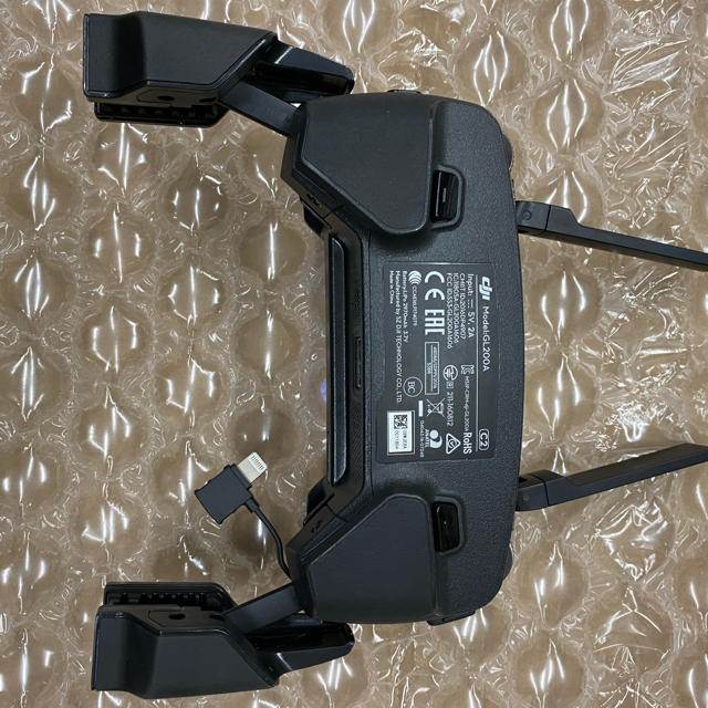 美品DJI Mavic Pro用コントローラー（送信機） スマホ/家電/カメラのスマホ/家電/カメラ その他(その他)の商品写真