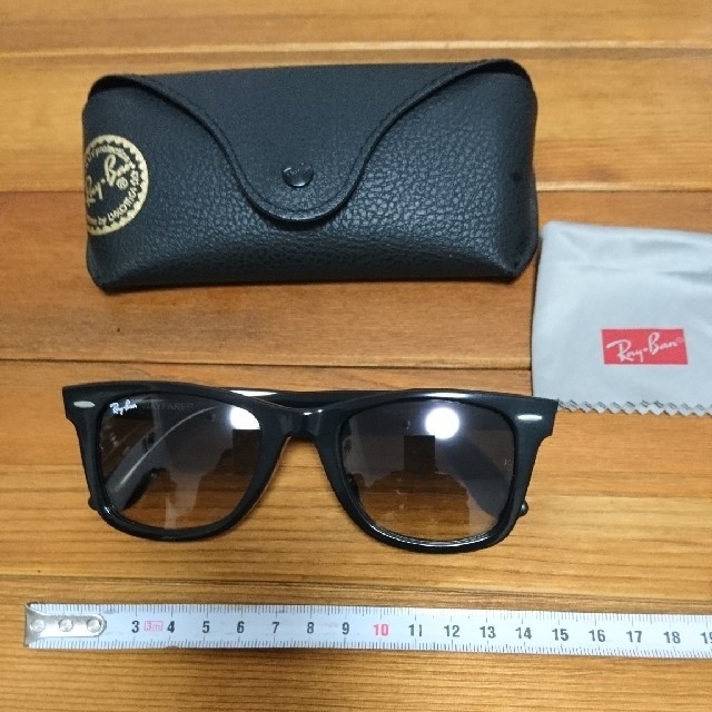 Ray-Ban(レイバン)のRay-Ban（レイバン）  WAYFARER（ウェイファーラー）   メンズのファッション小物(サングラス/メガネ)の商品写真