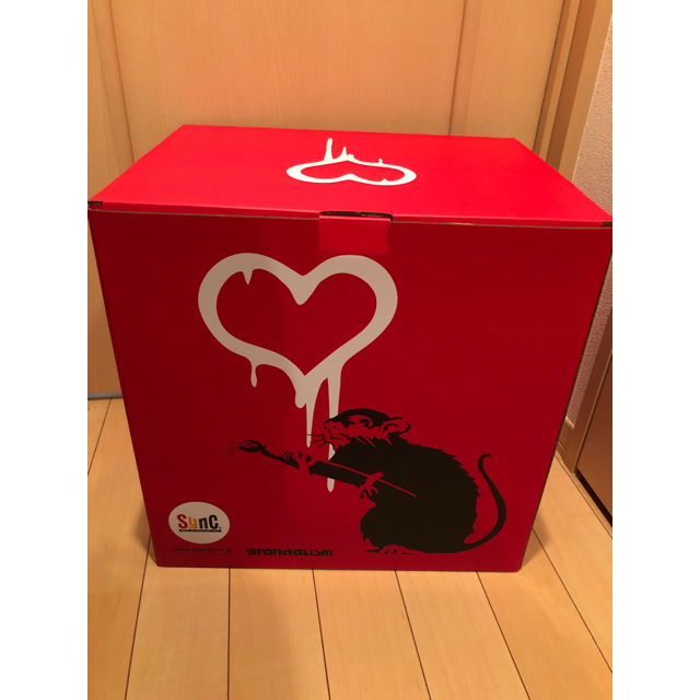 MEDICOM TOY(メディコムトイ)のLOVE RAT（RED Ver.） MCT TOKYO バンクシー エンタメ/ホビーのフィギュア(その他)の商品写真