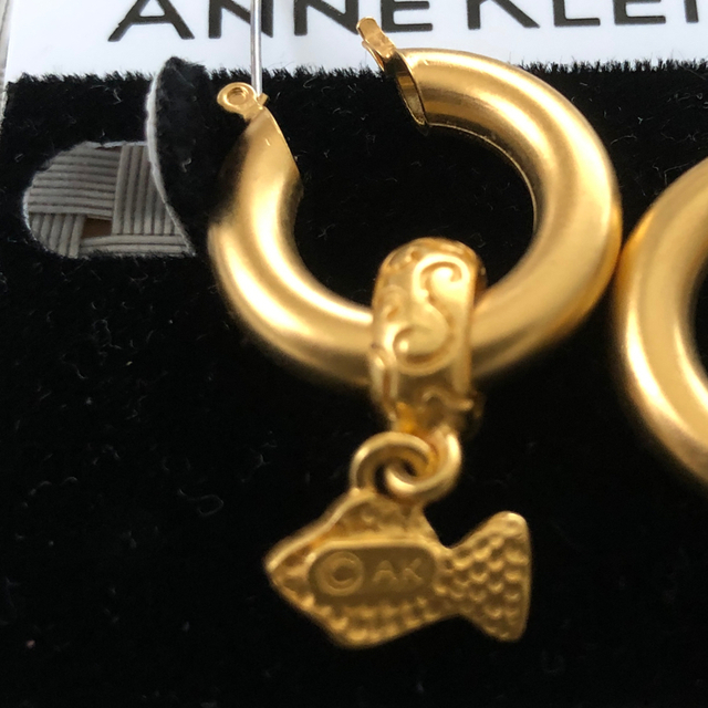 ANNE KLEIN(アンクライン)の【れいこ様専用】ＡN NＥＫＬＥI NI I  ピアス レディースのアクセサリー(ピアス)の商品写真