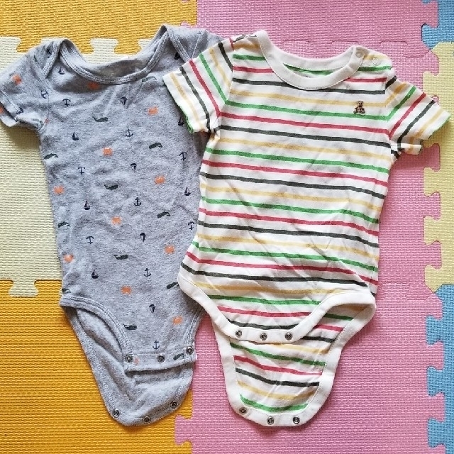 babyGAP(ベビーギャップ)のHama cyan 専用　半袖肌着ロンパース 4枚セット キッズ/ベビー/マタニティのベビー服(~85cm)(肌着/下着)の商品写真