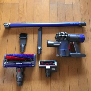 ダイソン(Dyson)のDyson V6 Fluffy(掃除機)