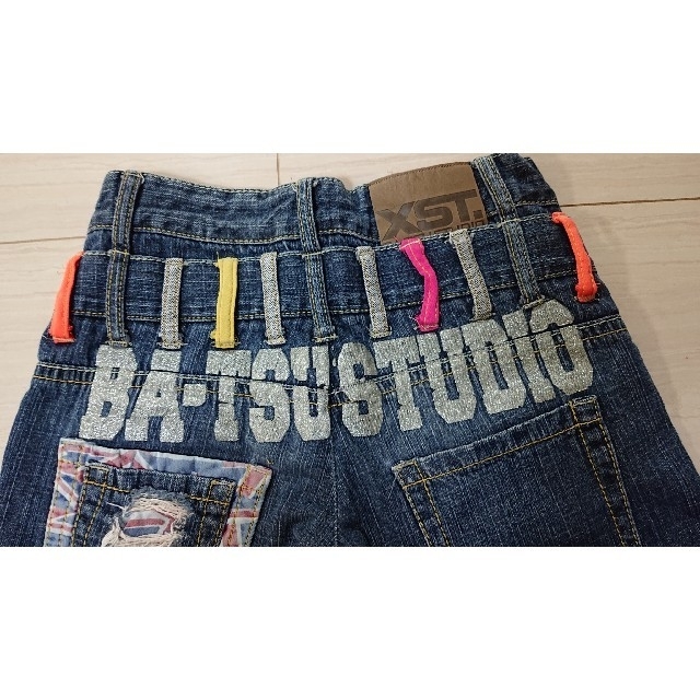 BA-TSU(バツ)の子供ジーンズ  140 キッズ/ベビー/マタニティのキッズ服男の子用(90cm~)(パンツ/スパッツ)の商品写真