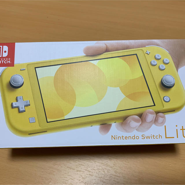 ニンテンドースイッチライト イエロー