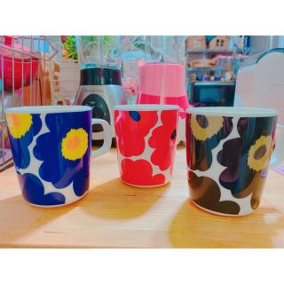 マリメッコ(marimekko)のmarimekko マリメッコ ウニッコ マグカップ 3色セット(グラス/カップ)