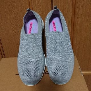 スケッチャーズ(SKECHERS)のSKECHERS スニーカー 【試着のみ超美品】(スニーカー)