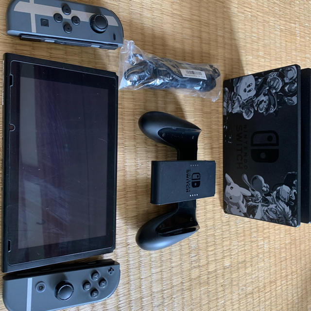 「値引き」Nintendo Switch スマブラ限定版＋dl版どう森&スマブラ