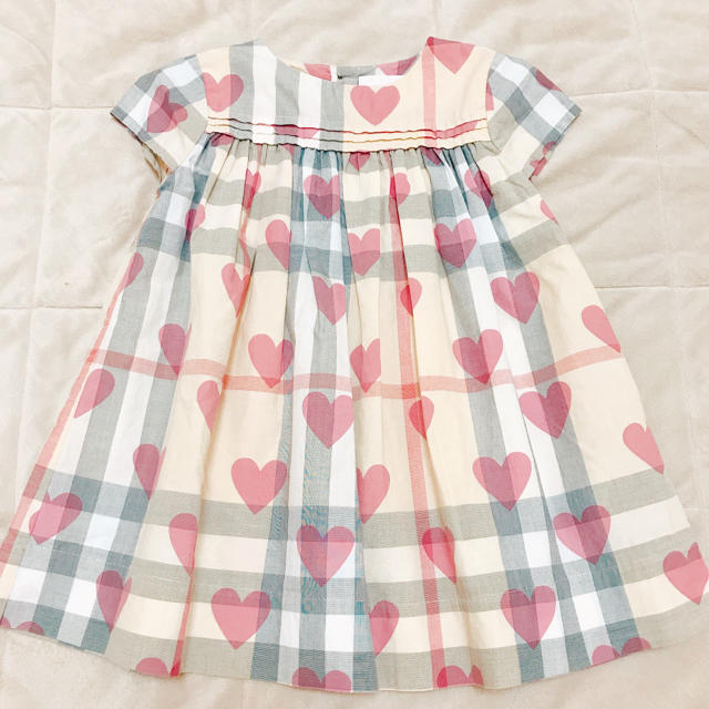 バーバリーハートワンピース3T98 キッズ服(女の子用) 100cm