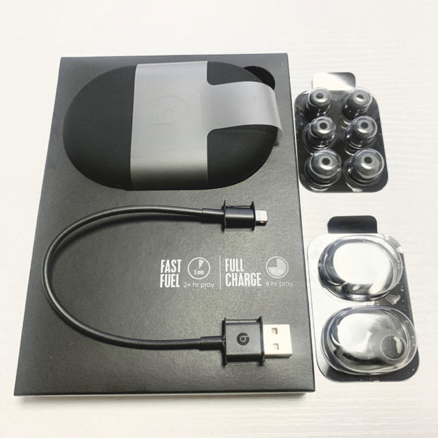 Beats by Dr Dre(ビーツバイドクタードレ)の【ジャンク品】beats x Gray スマホ/家電/カメラのオーディオ機器(ヘッドフォン/イヤフォン)の商品写真