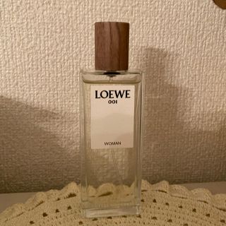 ロエベ(LOEWE)のLoewe 001 Woman Edp 50Ml Colourless (香水(女性用))