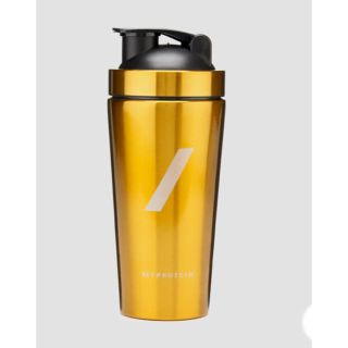 マイプロテイン(MYPROTEIN)のマイプロテイン 限定ゴールデンステンレスタンブラー 750ml 新品未使用☆☆(トレーニング用品)