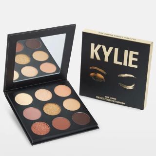 カイリーコスメティックス(Kylie Cosmetics)のKYLIE JENNER アイシャドウパレット(アイシャドウ)