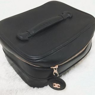 シャネル(CHANEL)のCHANEL シャネル バニティ バッグ 化粧 ポーチ ラムスキン 最安値(ポーチ)