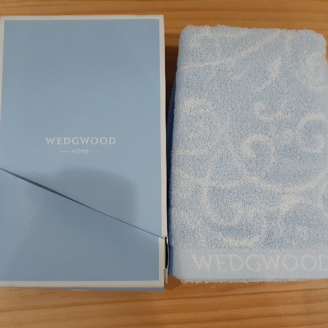 WEDGWOOD(ウェッジウッド)の【新品⠀】ウェッジウッド フェイスタオル インテリア/住まい/日用品の日用品/生活雑貨/旅行(タオル/バス用品)の商品写真