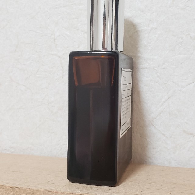 AUX PARADIS(オゥパラディ)のオゥ パラディ 　ピュア コスメ/美容の香水(香水(女性用))の商品写真