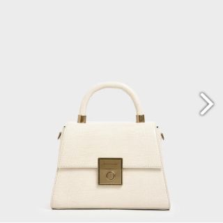 チャールズアンドキース(Charles and Keith)のキャラメル⭐︎様専用です(ショルダーバッグ)