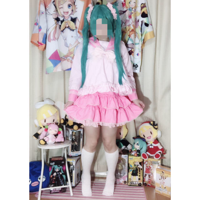 初音ミク LOL コスプレの通販 by コスプレ・衣類・日用品|ラクマ 初音ミク LOL コスプレの通販 by コスプレ・衣類・日用品|ラクマ