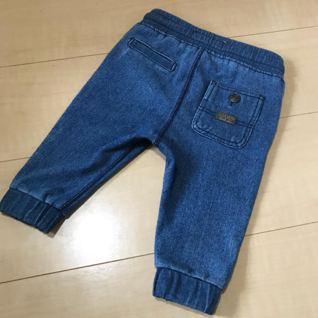 ZARA(ザラ)のZARA   ストレッチデニム　74 キッズ/ベビー/マタニティのベビー服(~85cm)(パンツ)の商品写真