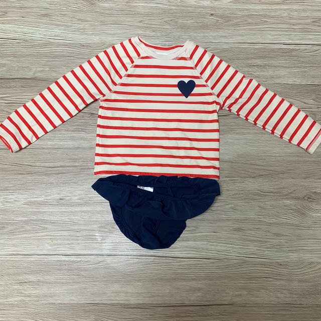 H&M(エイチアンドエム)のH&M 1-2Y 水着 キッズ/ベビー/マタニティのベビー服(~85cm)(水着)の商品写真