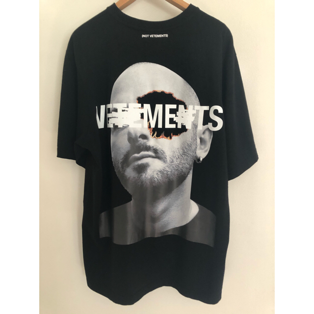 Balenciaga(バレンシアガ)の専用 LHP マスターナンバー vetementsプリント メンズのトップス(Tシャツ/カットソー(半袖/袖なし))の商品写真