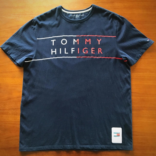 TOMMY HILFIGER(トミーヒルフィガー)のTOMMY HILFIGER メンズTシャツ　Mサイズ　 メンズのトップス(Tシャツ/カットソー(半袖/袖なし))の商品写真