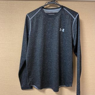 アンダーアーマー(UNDER ARMOUR)のアンダーアーマー　シャツ(トレーニング用品)