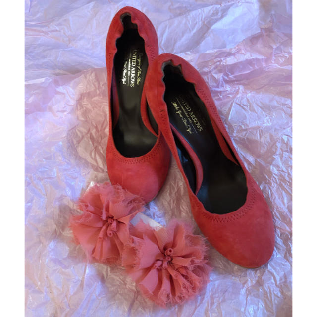 UNITED ARROWS(ユナイテッドアローズ)の新品未使用品…だけど難あり。ピンクの可愛いパンプス♡ レディースの靴/シューズ(ハイヒール/パンプス)の商品写真