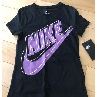 ナイキ(NIKE)のNIKE Tシャツ(Tシャツ/カットソー)