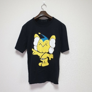 メディコムトイ(MEDICOM TOY)のオリジナルフェイク　kaws jpp tシャツ　2 M(Tシャツ/カットソー(半袖/袖なし))