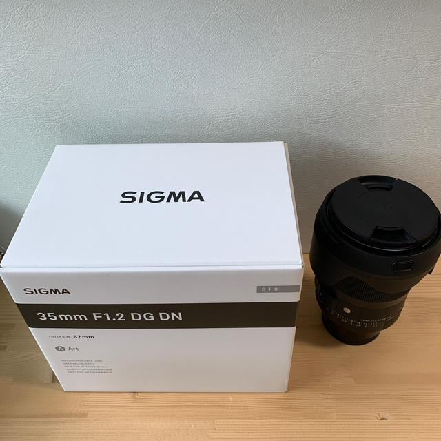 SIGMA(シグマ)のSIGMA 35mm F1.2 DG DN（レンズ保護フィルター付き） スマホ/家電/カメラのカメラ(レンズ(単焦点))の商品写真