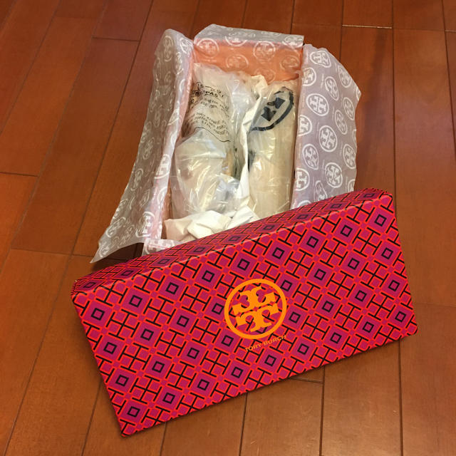 新品未使用‼️✨TORY BURCH  carf エスパドーリユ✨