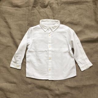 ザラキッズ(ZARA KIDS)のzarababy  白シャツ　ブラウス(シャツ/カットソー)