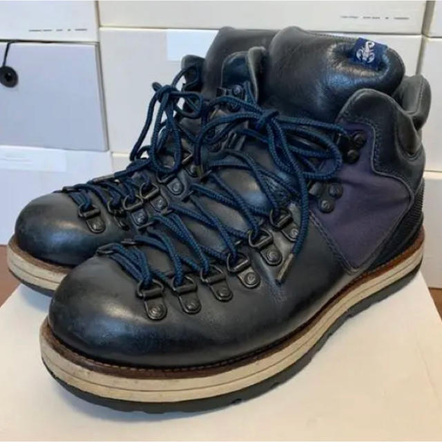 visvim SERRA SOPH. NAVY M8