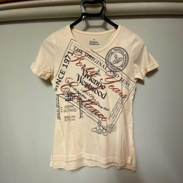 Vivienne Westwood(ヴィヴィアンウエストウッド)のヴィヴィアン　Tシャツ レディースのトップス(Tシャツ(半袖/袖なし))の商品写真