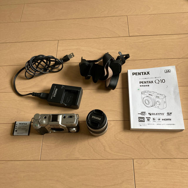 PENTAX(ペンタックス)のPENTAX Q10 カメラ スマホ/家電/カメラのカメラ(ミラーレス一眼)の商品写真