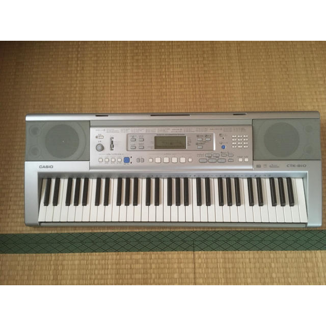 カシオCTK-810 電子キーボード