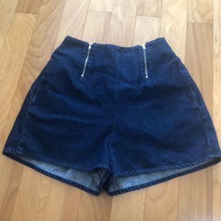 ザラ(ZARA)のハイウエスト　デニムショートパンツ(ショートパンツ)