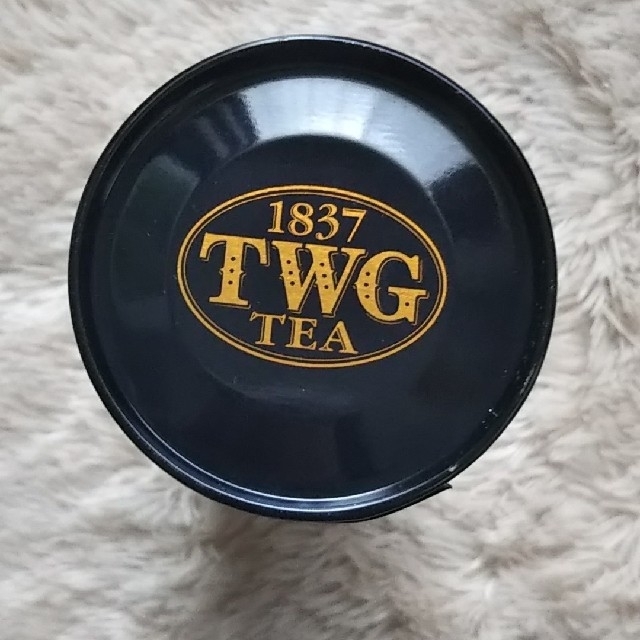 TWG 空き缶 BLACK TEA  インテリア/住まい/日用品のキッチン/食器(容器)の商品写真