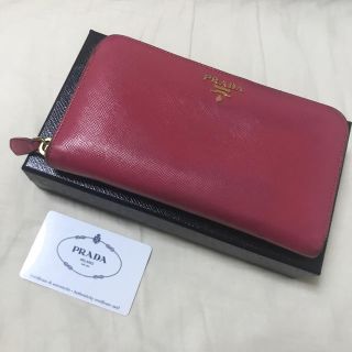 プラダ(PRADA)のPRADA ♥ 長財布(財布)