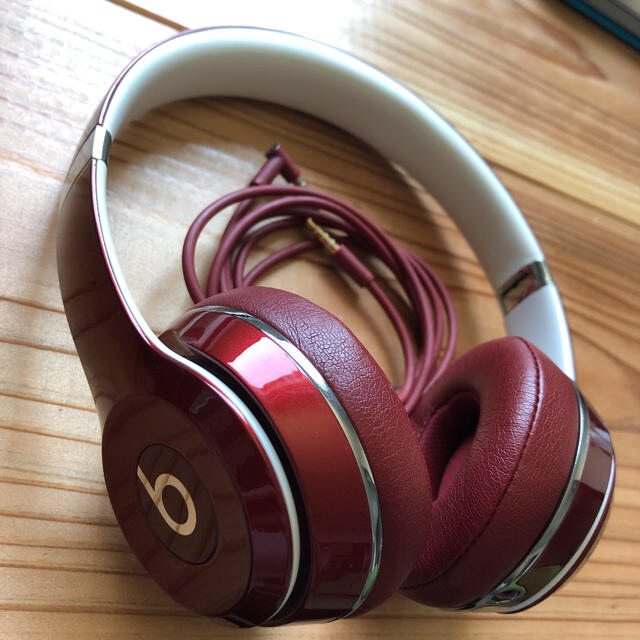 Beats by Dr Dre(ビーツバイドクタードレ)のbeats ヘッドフォン スマホ/家電/カメラのオーディオ機器(ヘッドフォン/イヤフォン)の商品写真