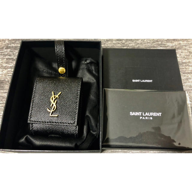 Saint Laurent(サンローラン)の★超破格セール★ 大人気　サンローラン  AirPodsケース スマホ/家電/カメラのオーディオ機器(ヘッドフォン/イヤフォン)の商品写真