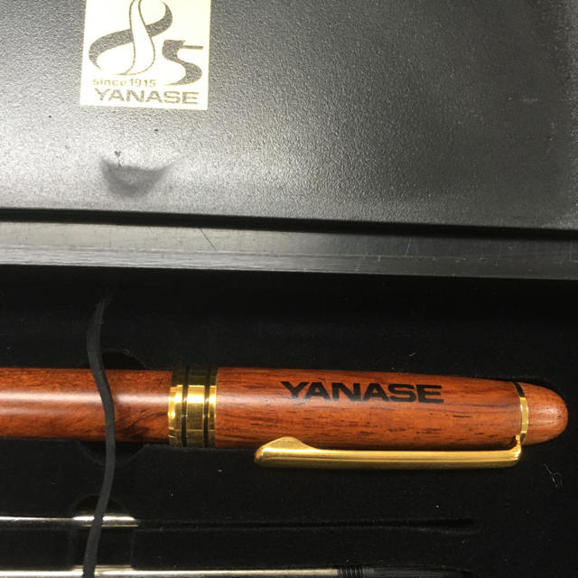 ヤナセ　YANASE  85周年　ボールペンセット エンタメ/ホビーのコレクション(ノベルティグッズ)の商品写真