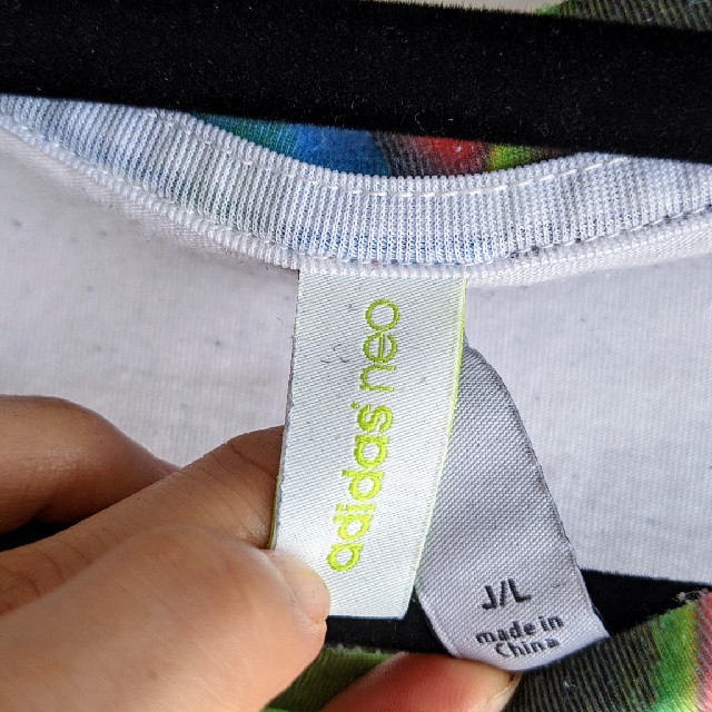 adidas(アディダス)のスタイルがワンランクアップ♪adidas neo「ロングテイルシャツ」スポーツに レディースのトップス(Tシャツ(半袖/袖なし))の商品写真