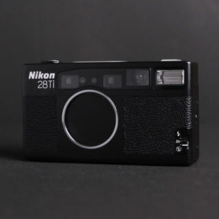 ニコン(Nikon)のNikon 28Ti(フィルムカメラ)
