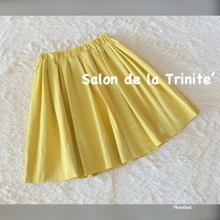 サロンデュラトリニーテ(Salon de la Trinite')の最終価格✦︎新品♥サロンデュラトリニーテ♥イエロー♥フレアスカート(ひざ丈スカート)