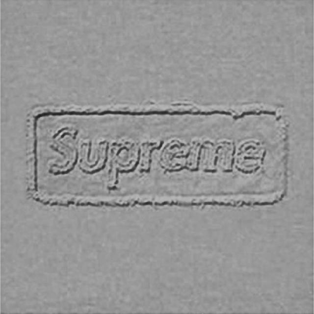 Supreme(シュプリーム)の新品未使用 Supreme Cutout Logo Crewneck XL メンズのトップス(スウェット)の商品写真