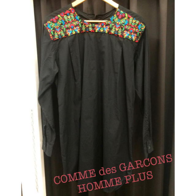 COMME des GARCONS HOMME PLUS(コムデギャルソンオムプリュス)のCOMME des GARCONS HOMME PLUS 18ss 花柄刺繍 メンズのトップス(シャツ)の商品写真