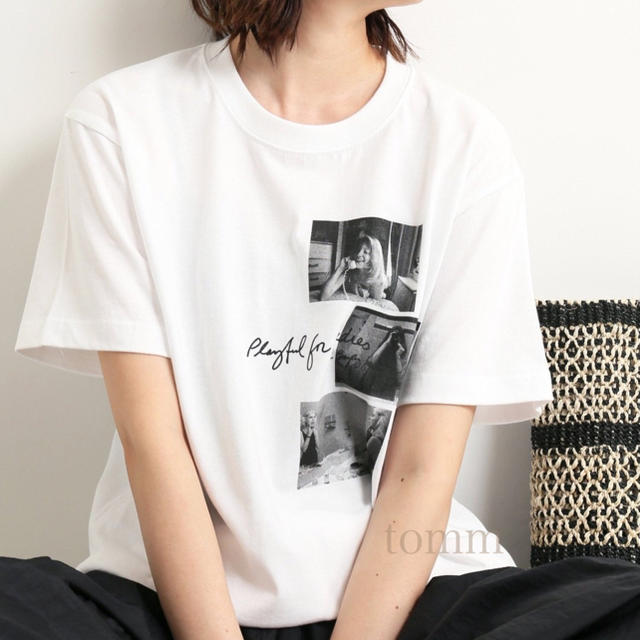 SLOBE IENA(スローブイエナ)のSLOBE IENA 別注 RobertaコラージュフォトTEE  レディースのトップス(Tシャツ(半袖/袖なし))の商品写真