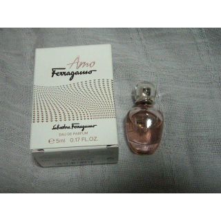 サルヴァトーレフェラガモ(Salvatore Ferragamo)のサルバトーレ　フェラガモ　アモ　フェラガモ　オーデパルファム　5ml(香水(女性用))