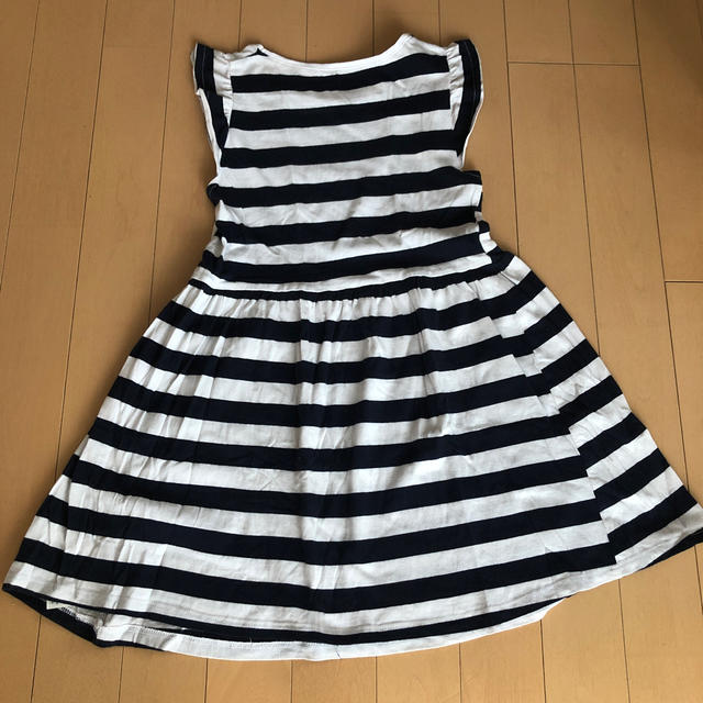 H&M(エイチアンドエム)の女の子　ワンピース　120 H＆M  オーガニックコットン キッズ/ベビー/マタニティのキッズ服女の子用(90cm~)(ワンピース)の商品写真